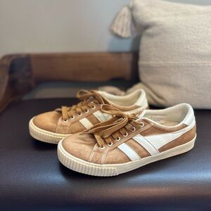 Gola Women's Tennis Mark Cox Sneaker Size 8